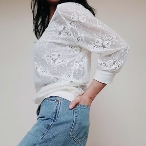 🎉HP🎉 BERSHKA off white sheer mesh lace top